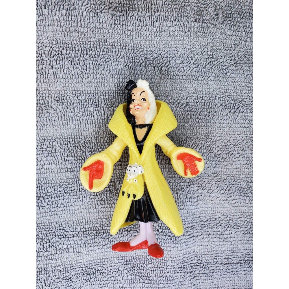 Vintage Disney Cruella Deville 101 Dalmatians Action Figure